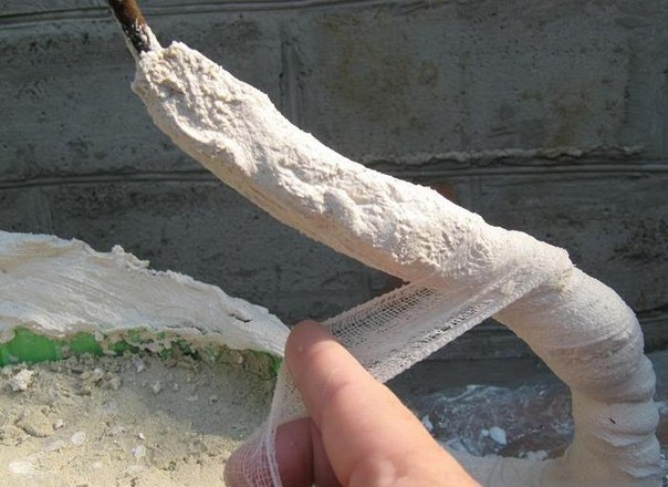 Кашпо в виде лебедя.