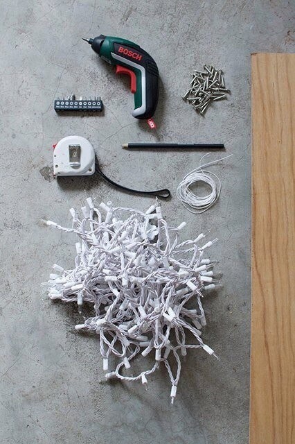 Создание ёлочки из гирлянды. Мастер-класс.