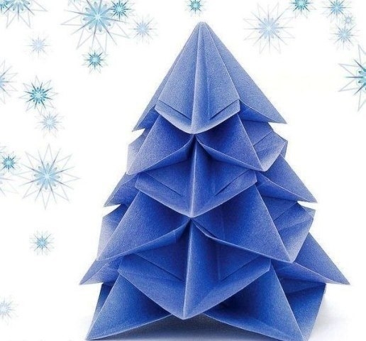 Новогодняя елка оригами.
