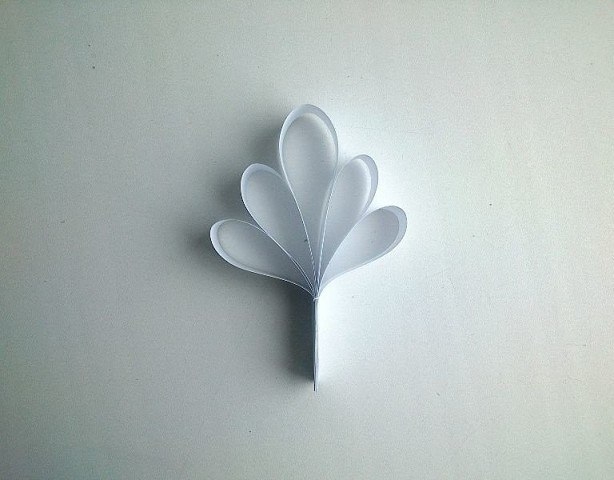 Объёмная снежинка из бумаги.