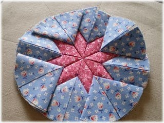 Лоскутное шитье. Шьем прихватку Лоскутное шитье. Шьем прихватку