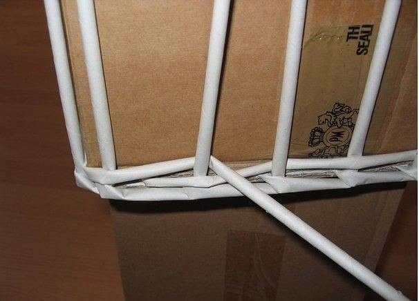 Плетем корзинки из газет