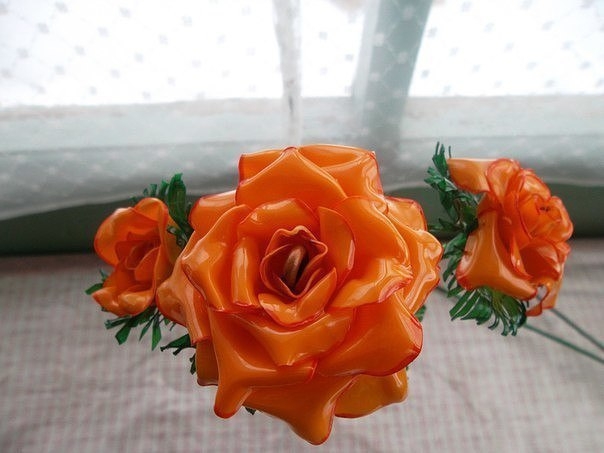 Как сделать розу из пластиковых бутылок