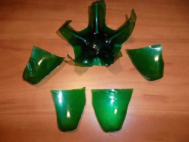 Как сделать розу из пластиковых бутылок