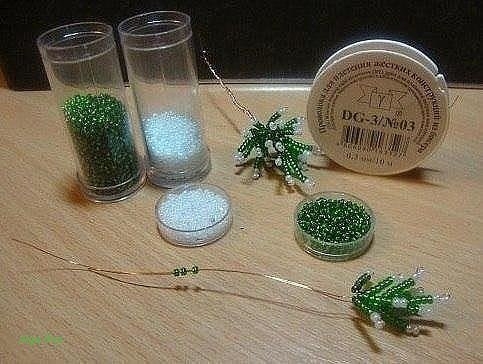 Елочка из бисера
