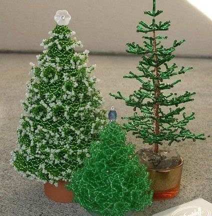 Ёлочки из бисера