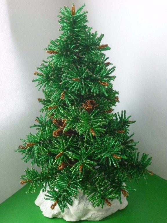 Ёлочки из бисера