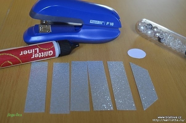 Звезда из бумаги. Красивая идея для праздничного декора. Звезда из бумаги. Красивая идея для праздничного декора.