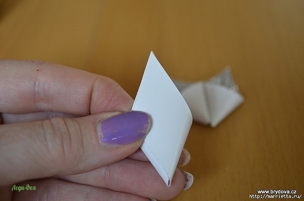 Звезда из бумаги. Красивая идея для праздничного декора. Звезда из бумаги. Красивая идея для праздничного декора.