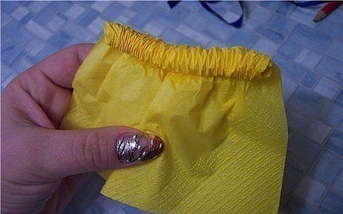 Роза из салфеток для украшения стола