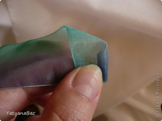 Розочки из ленты. Мастер-класс Розочки из ленты. Мастер-класс