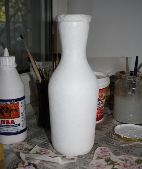 Превращаем пустую бутылку в вазу