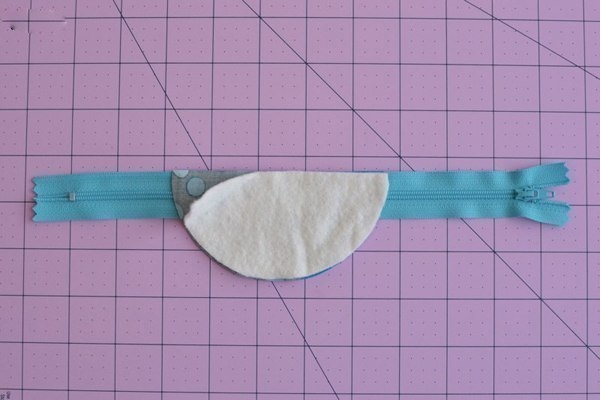 Как сделать чехол для наушников, предотвращающий спутывание проводов