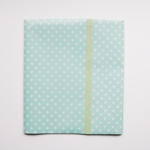 Складываем подарочный пакет за пять минут