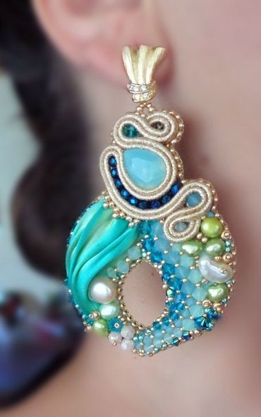 Шелк и бисер