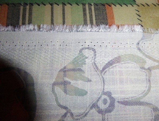 Делаем оконные шторки на липучках Делаем оконные шторки на липучках