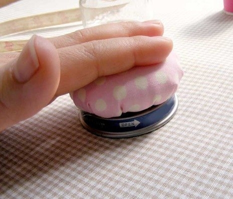 Баночка-игольница