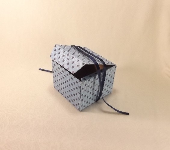 Подарочная коробка Подарочная коробка