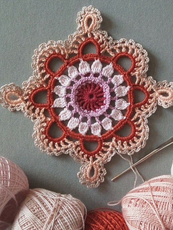 Бабушкин квадрат крючком