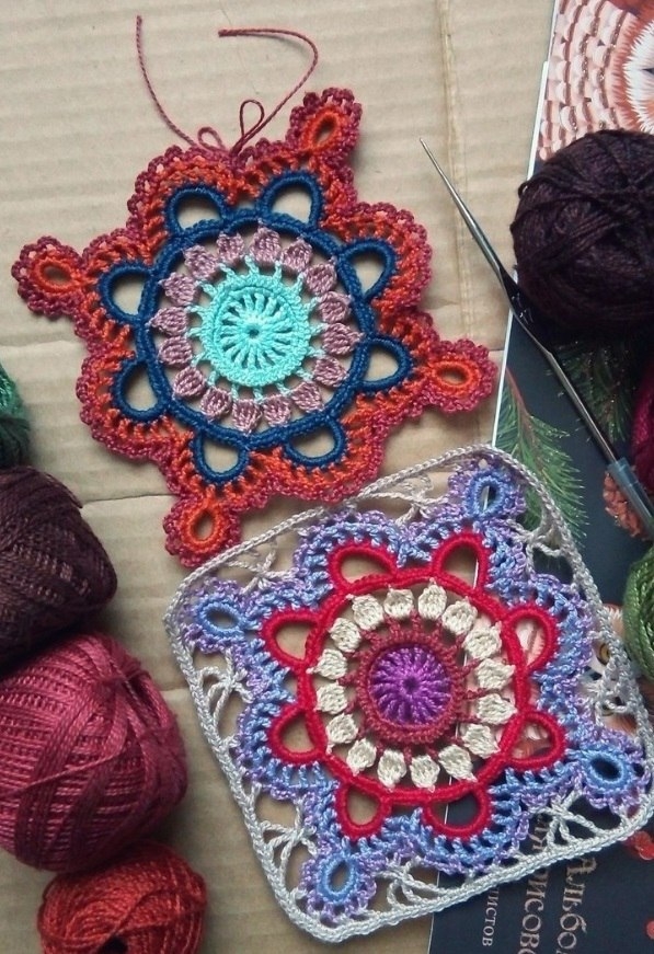 Бабушкин квадрат крючком