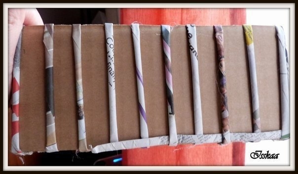 Сундук из газетных трубочек