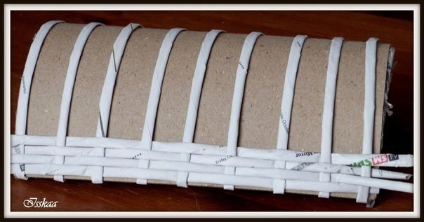 Сундук из газетных трубочек