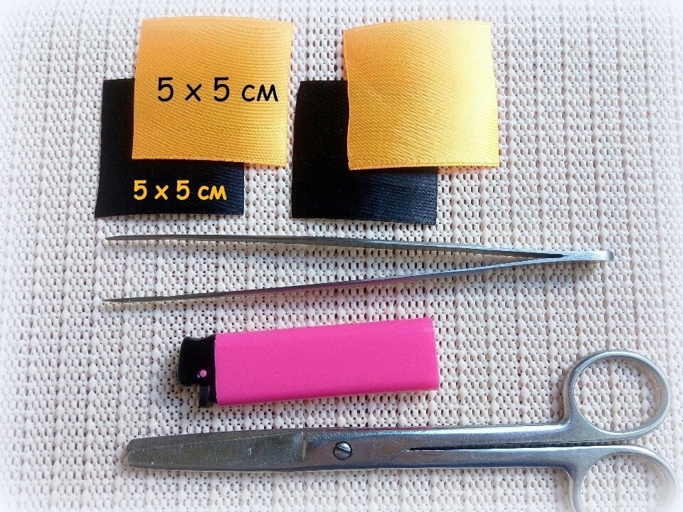 Бабочка из лент