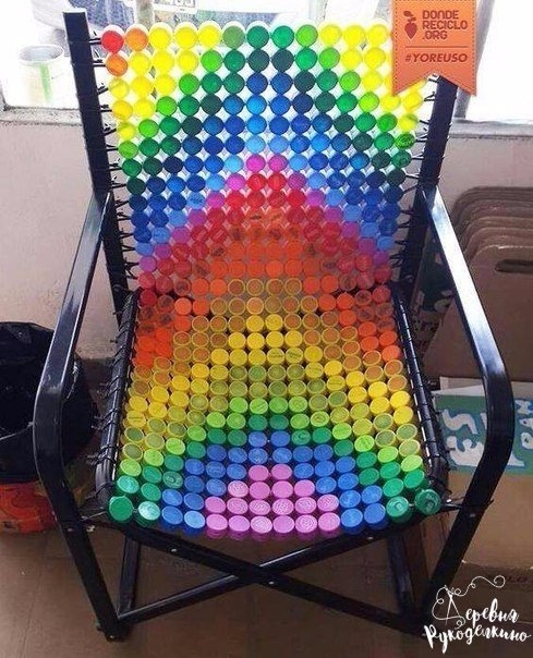 Поделки из пластиковых крышек Поделки из пластиковых крышек