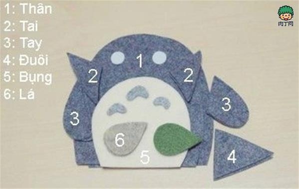 Милый брелок из фетра