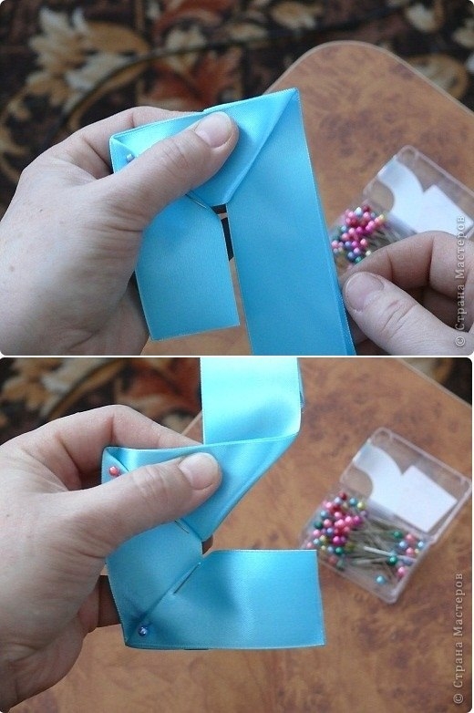 МК Цветы из лент