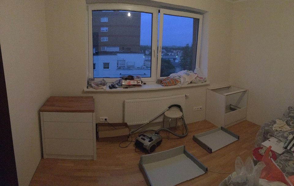 Рабочее место у окна