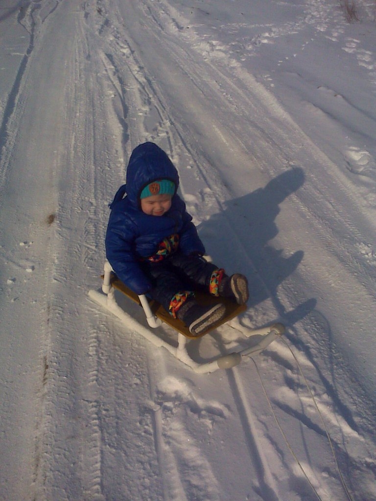 Готовь сани летом