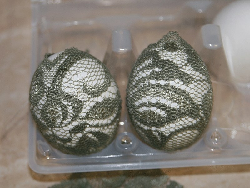 Как покрасить яйца на пасху